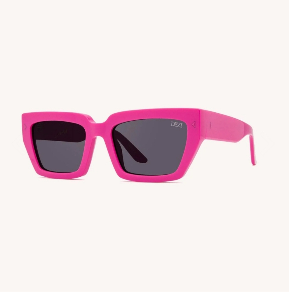 Dezi Switch Sunglasses